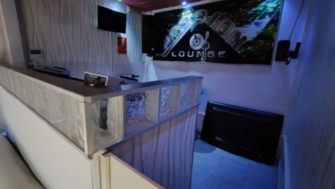 Venta - Commercial property - Orihuela - Orihuela Costa