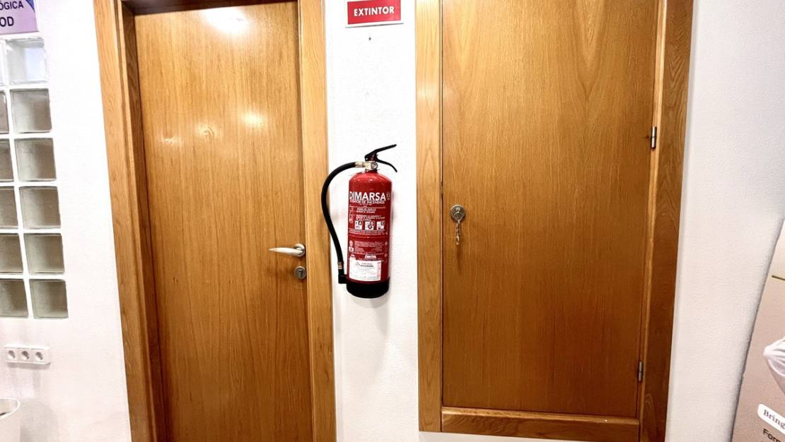 Venta - Commercial property - Orihuela - Villamartin