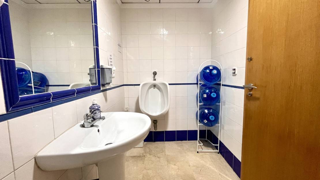 Venta - Commercial property - Orihuela - Villamartin