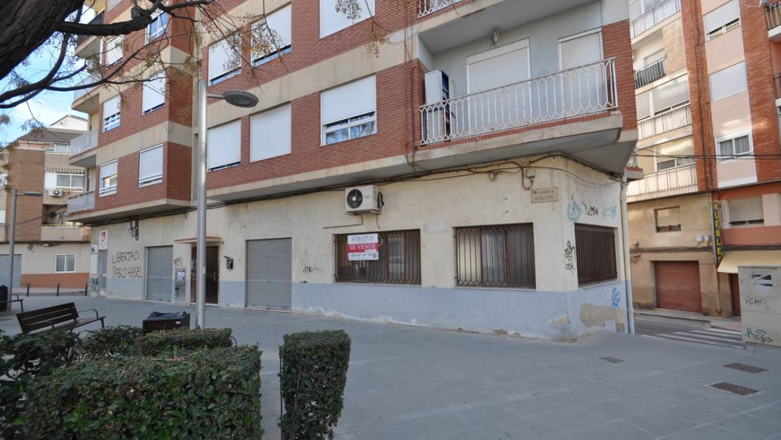 Venta - Commercial property - Petrel - Petrer