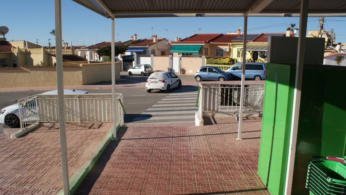 Venta - Commercial property - Rojales - Ciudad Quesada