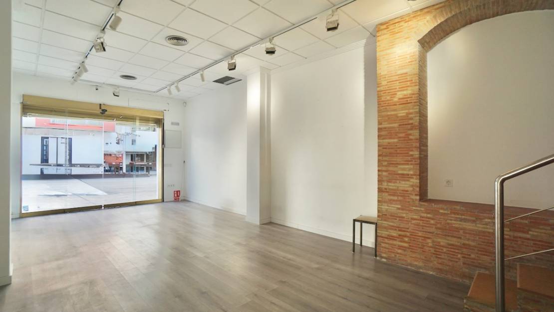 Venta - Commercial property - Teulada - Moraira