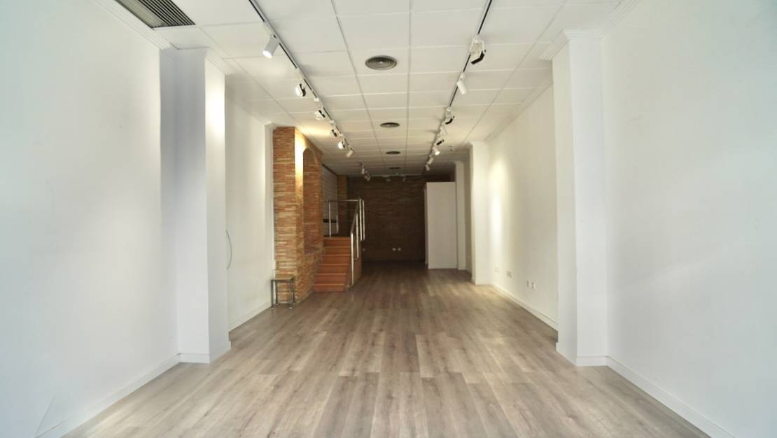 Venta - Commercial property - Teulada - Moraira