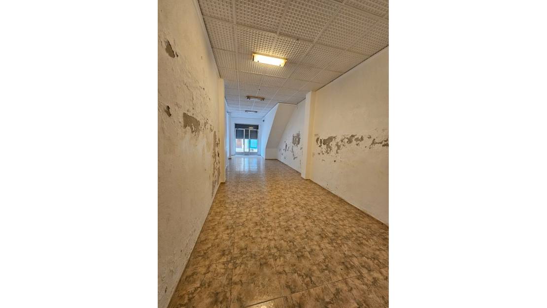 Venta - Commercial property - Teulada - Teulada Centro