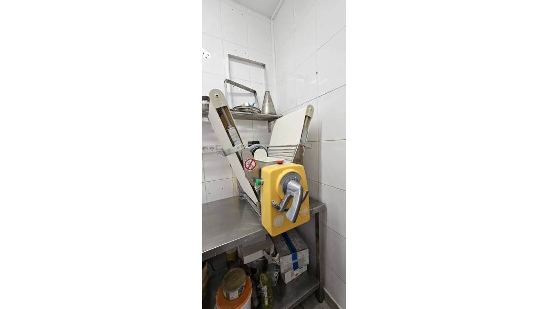 Venta - Commercial property - Teulada - Teulada Centro