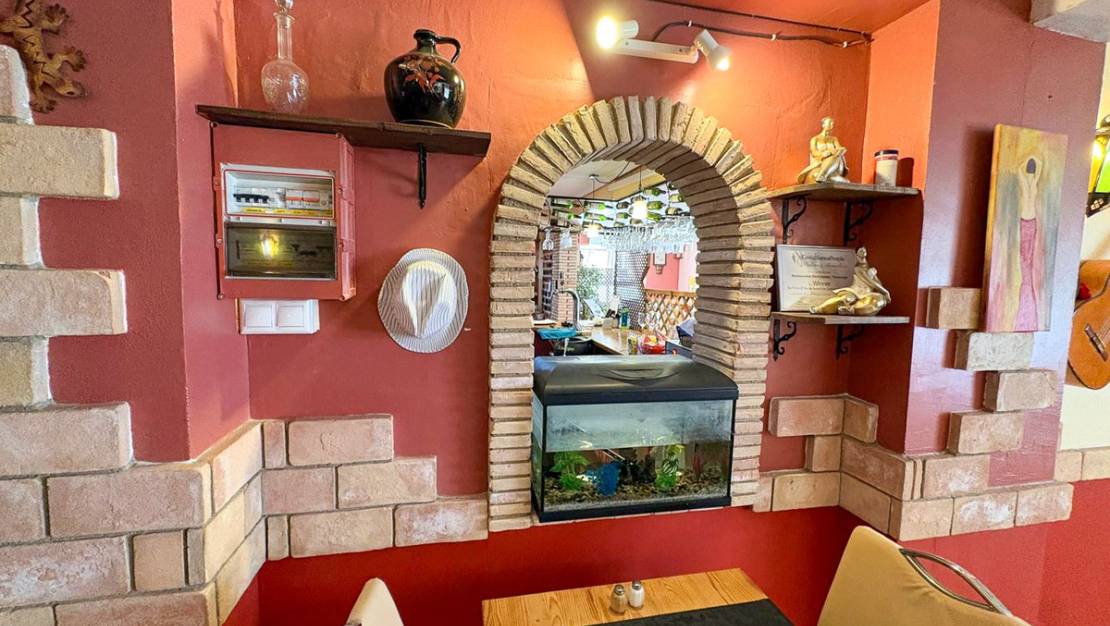 Venta - Commercial property - Torrevieja - La Veleta