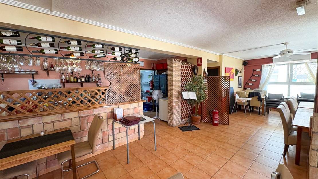 Venta - Commercial property - Torrevieja - La Veleta
