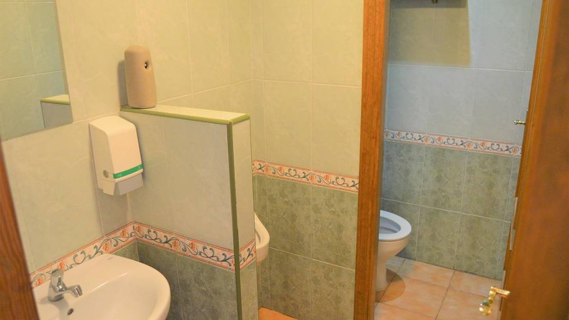 Venta - Commercial property - Torrevieja - La Veleta