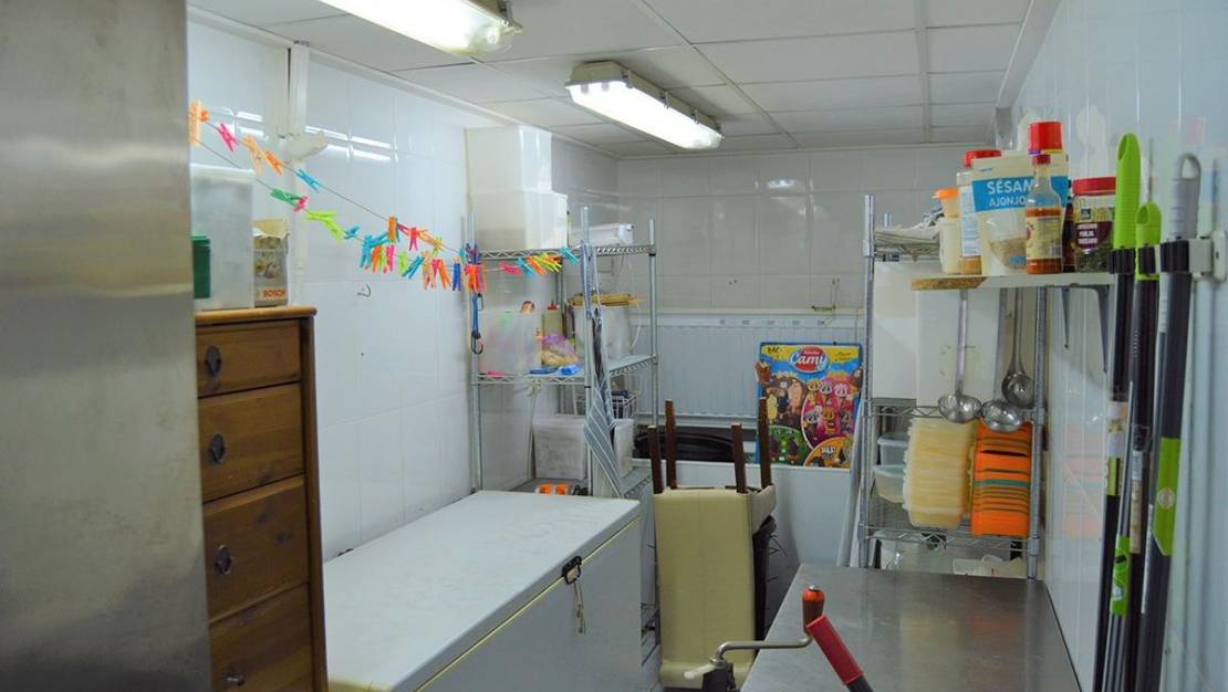 Venta - Commercial property - Torrevieja - La Veleta