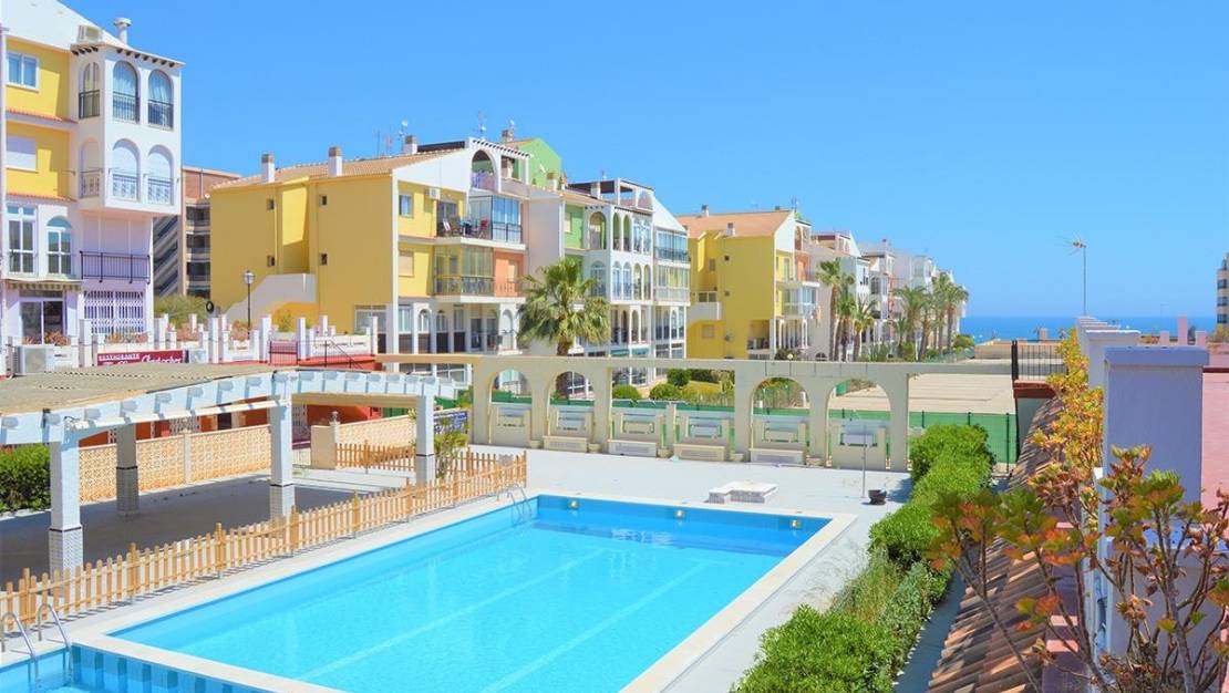 Venta - Commercial property - Torrevieja - La Veleta