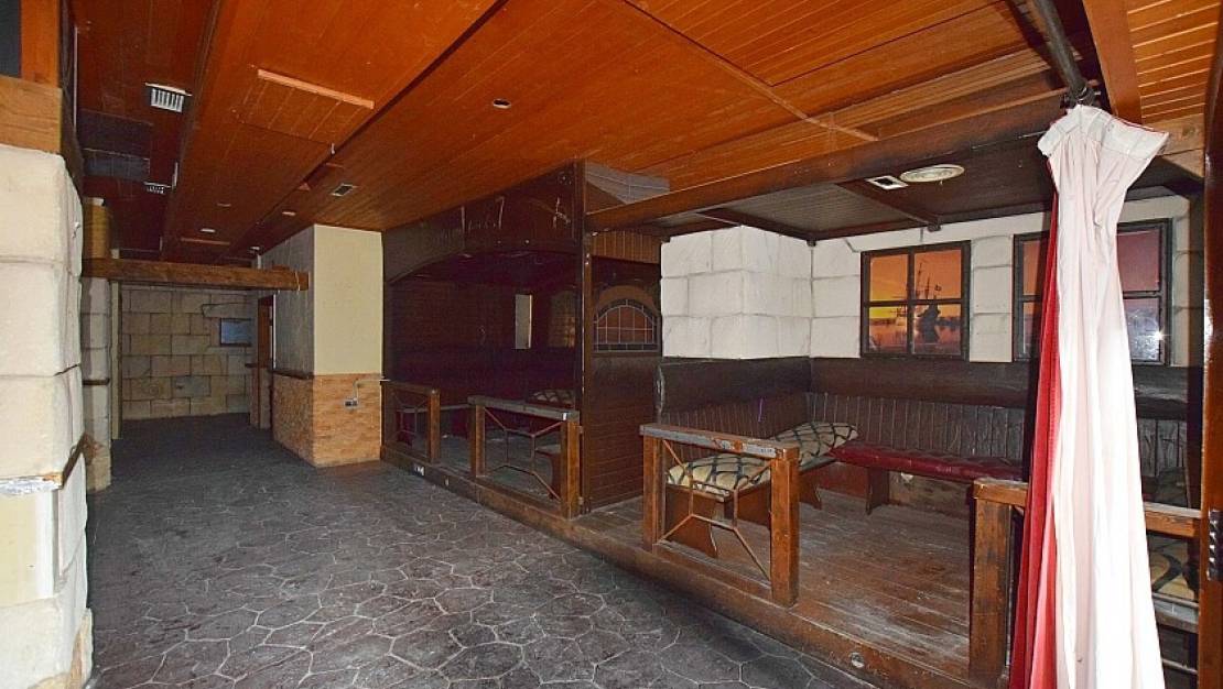 Venta - Commercial property - Torrevieja - Playa de los Locos