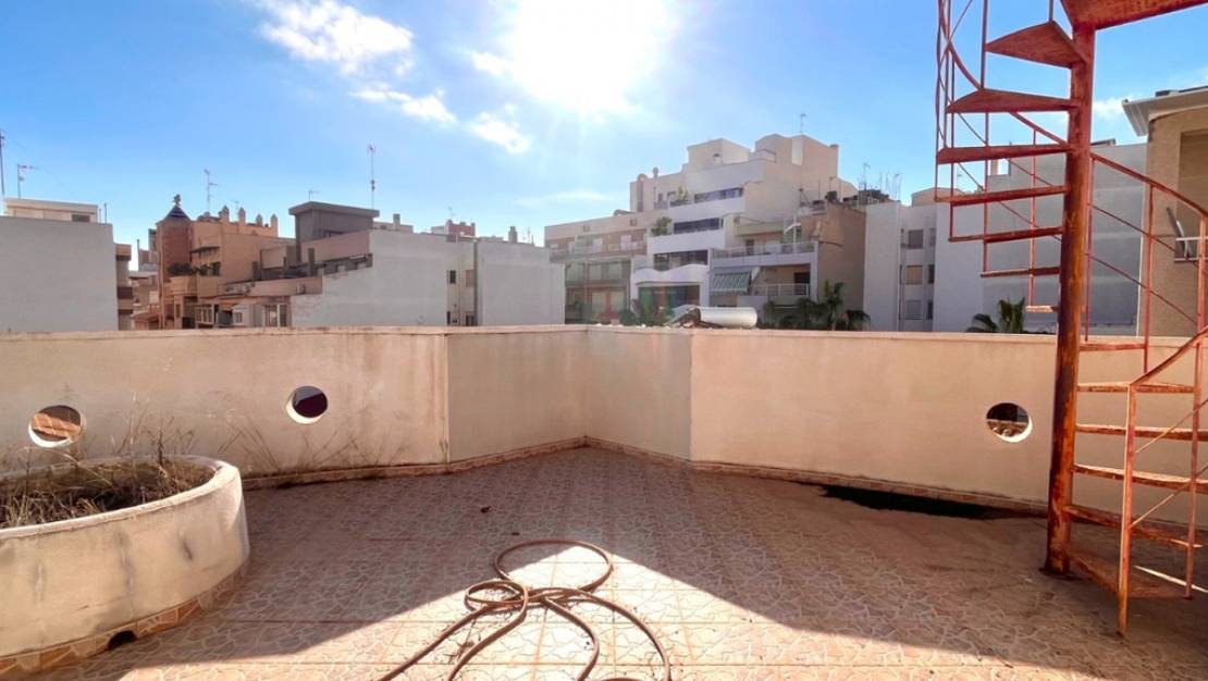Venta - Commercial property - Torrevieja - Playa del Cura