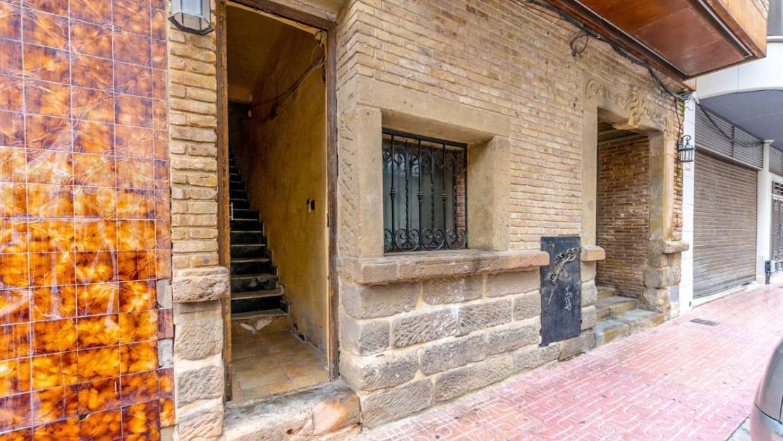 Venta - Commercial property - Torrevieja - Playa del Cura
