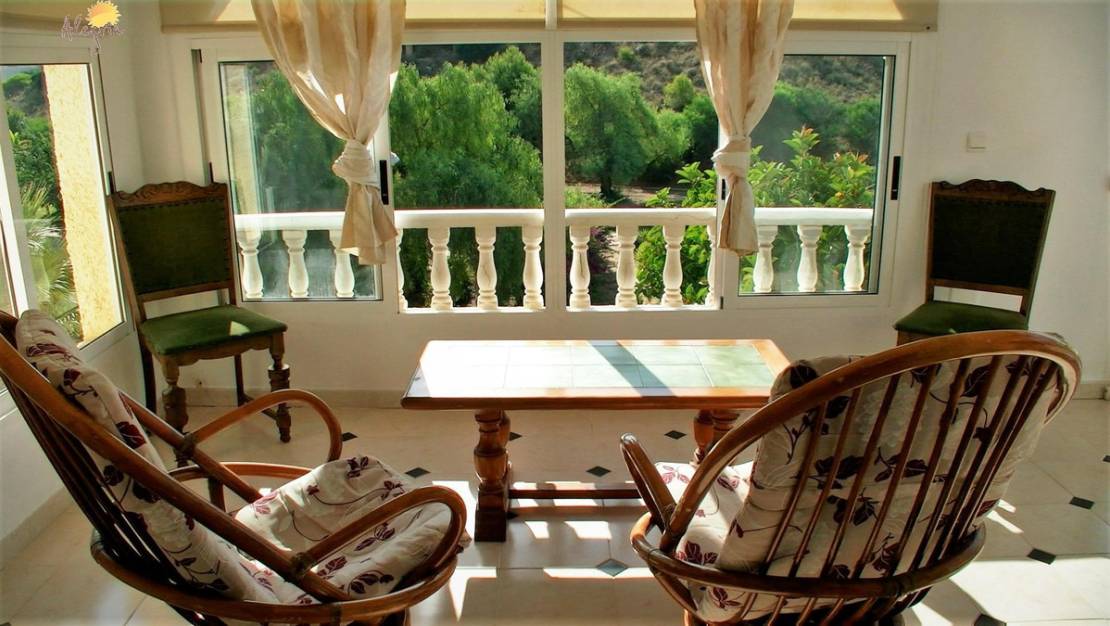 Venta - Commercial property - Torrevieja - Torrevieja Centro