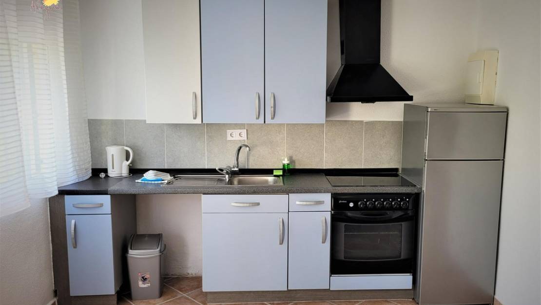 Venta - Commercial property - Torrevieja - Torrevieja Centro