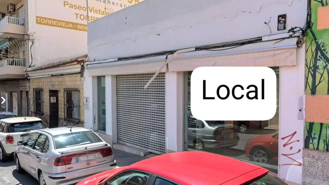 Venta - Commercial property - Torrevieja - Torrevieja Centro