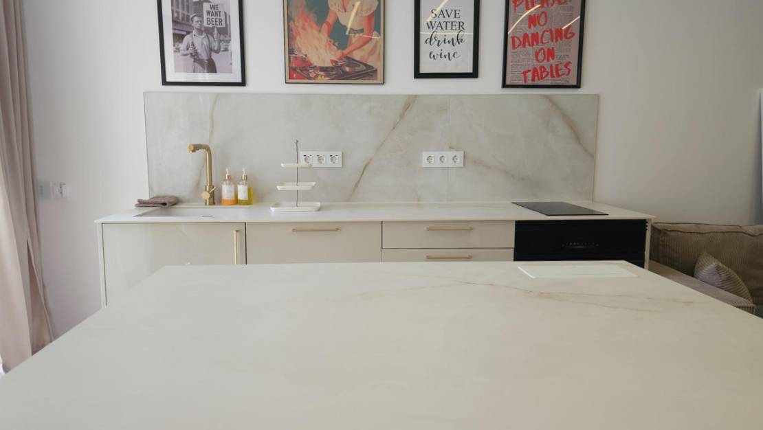 Venta - Commercial property - Torrevieja - Torrevieja Centro