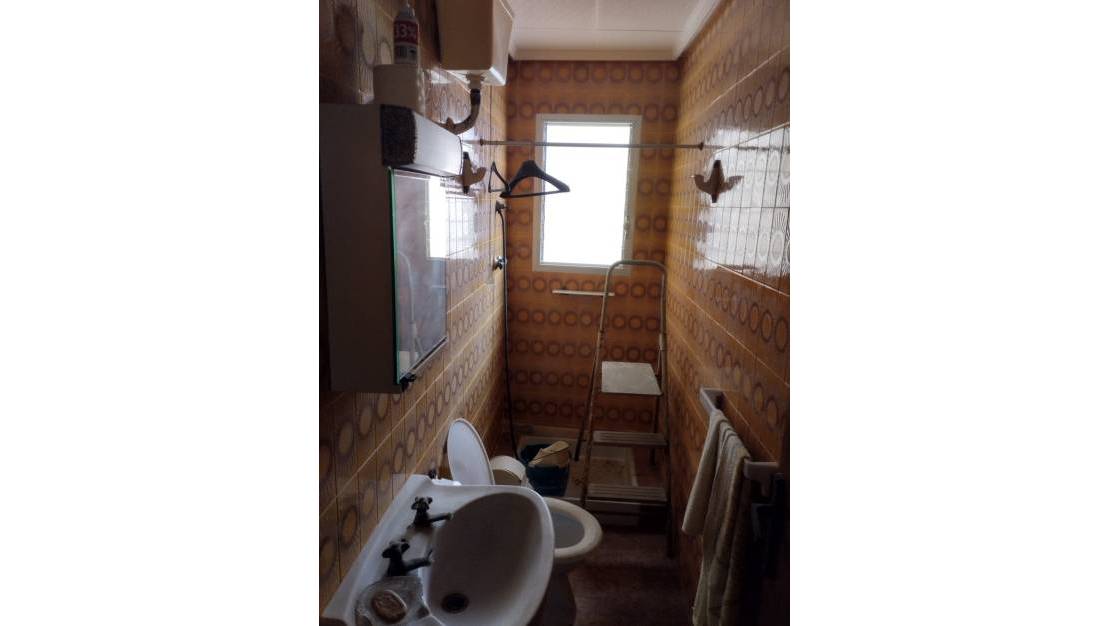 Venta - Commercial property - Torrevieja - Torrevieja Centro