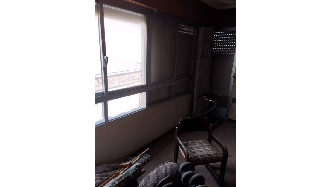 Venta - Commercial property - Torrevieja - Torrevieja Centro