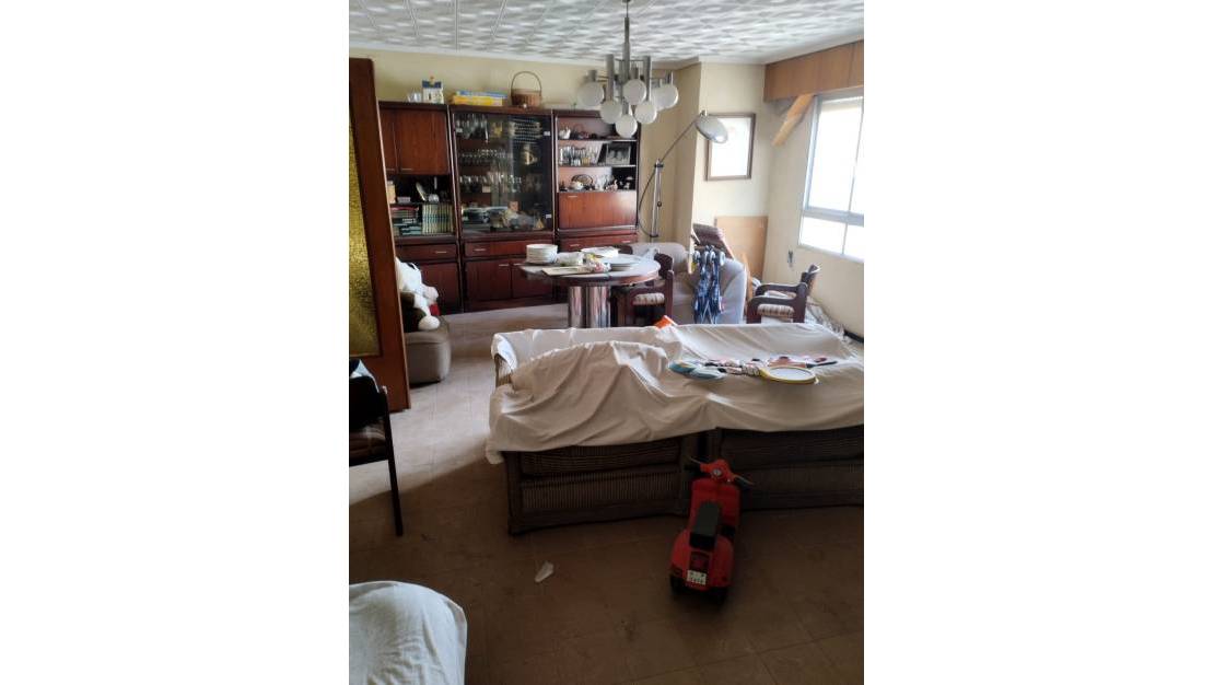 Venta - Commercial property - Torrevieja - Torrevieja Centro