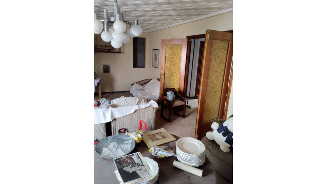 Venta - Commercial property - Torrevieja - Torrevieja Centro