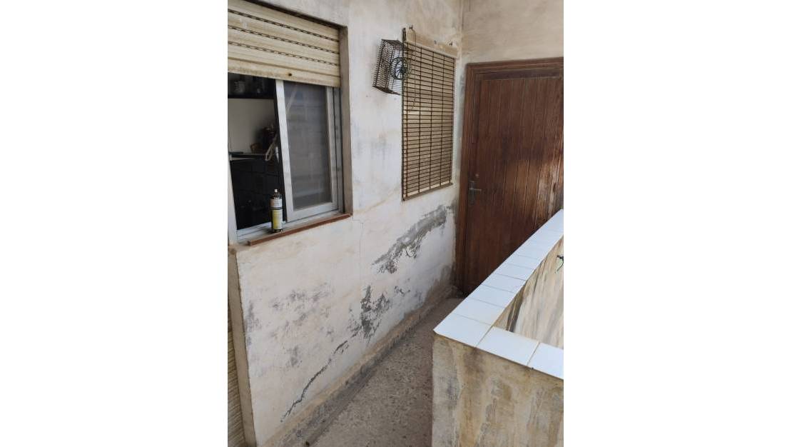 Venta - Commercial property - Torrevieja - Torrevieja Centro