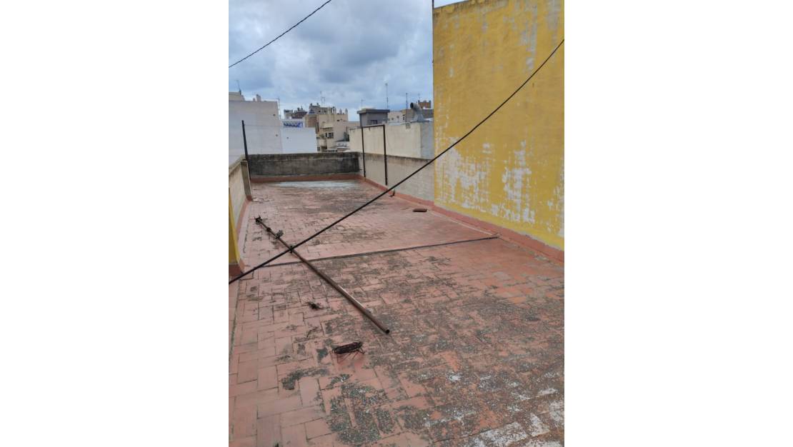 Venta - Commercial property - Torrevieja - Torrevieja Centro