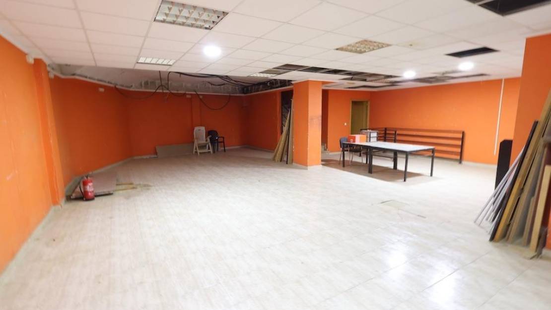 Venta - Commercial property - Torrevieja - Torrevieja Centro