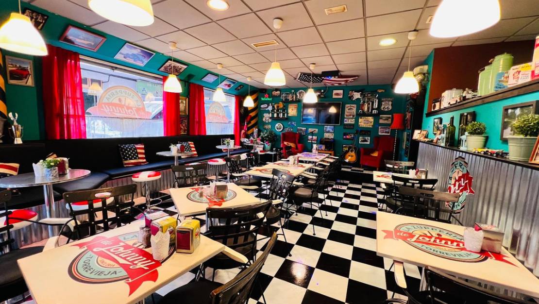 Venta - Commercial property - Torrevieja - Torrevieja Centro