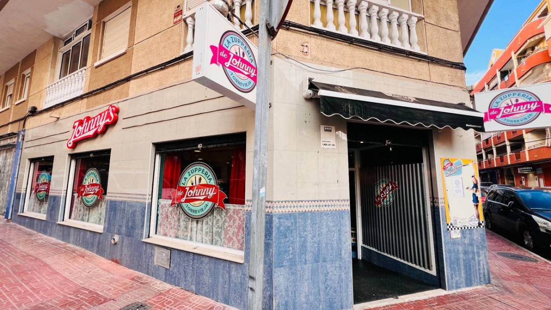 Venta - Commercial property - Torrevieja - Torrevieja Centro