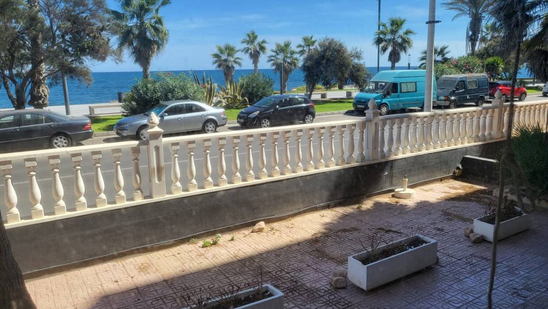 Venta - Commercial property - Torrevieja - Torrevieja Centro