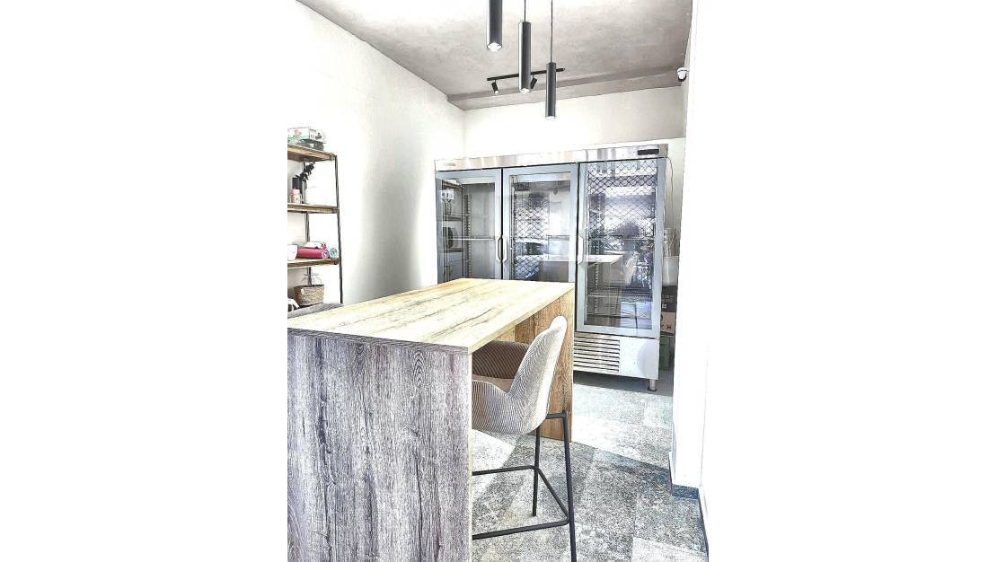 Venta - Commercial property - Torrevieja - Torrevieja Centro