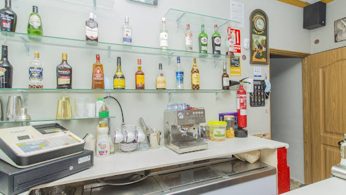 Venta - Commercial property - Torrevieja - Torrevieja Centro