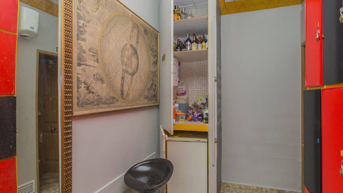 Venta - Commercial property - Torrevieja - Torrevieja Centro