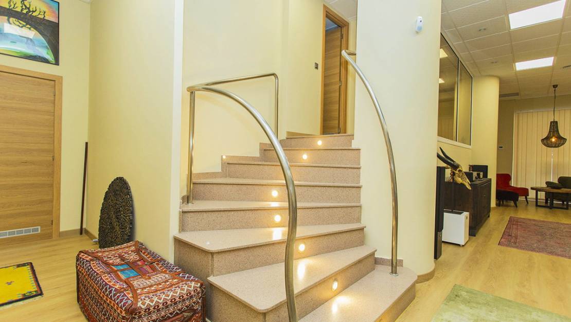 Venta - Commercial property - Torrevieja - Torrevieja Centro