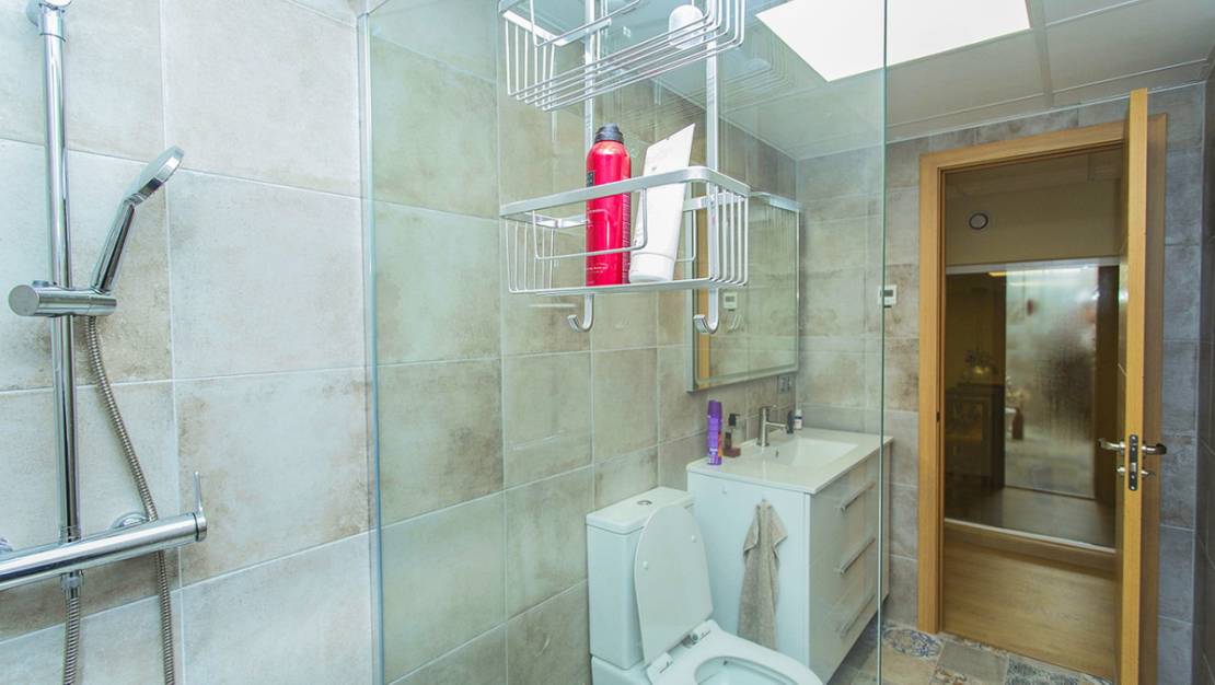 Venta - Commercial property - Torrevieja - Torrevieja Centro