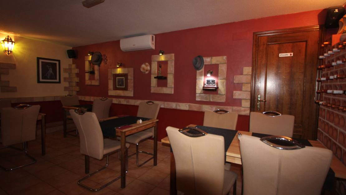 Venta - Commercial property - Torrevieja - Torrevieja Centro