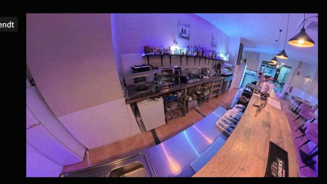 Venta - Commercial property - Torrevieja - Torrevieja Centro