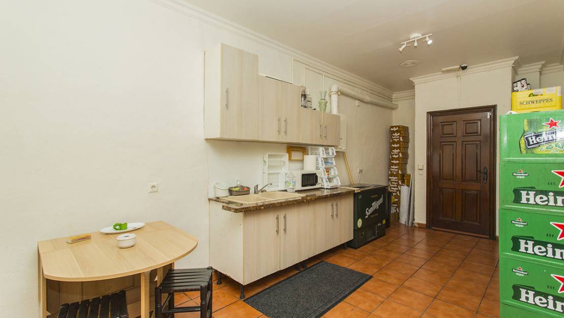 Venta - Commercial property - Torrevieja - Torrevieja Centro