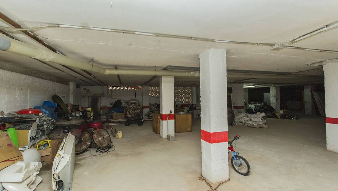 Venta - Commercial property - Torrevieja - Torrevieja Centro