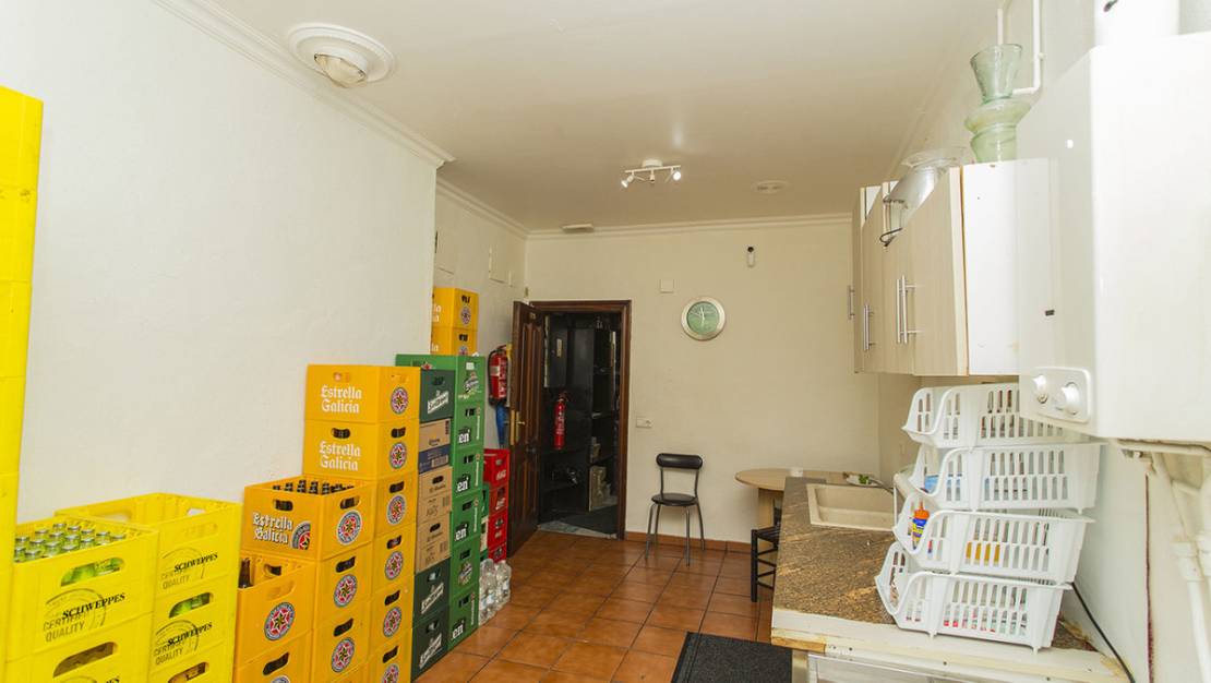 Venta - Commercial property - Torrevieja - Torrevieja Centro