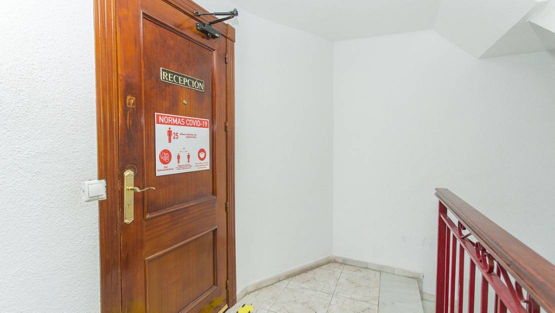 Venta - Commercial property - Torrevieja - Torrevieja Centro