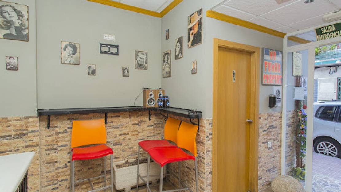 Venta - Commercial property - Torrevieja - Torrevieja Centro