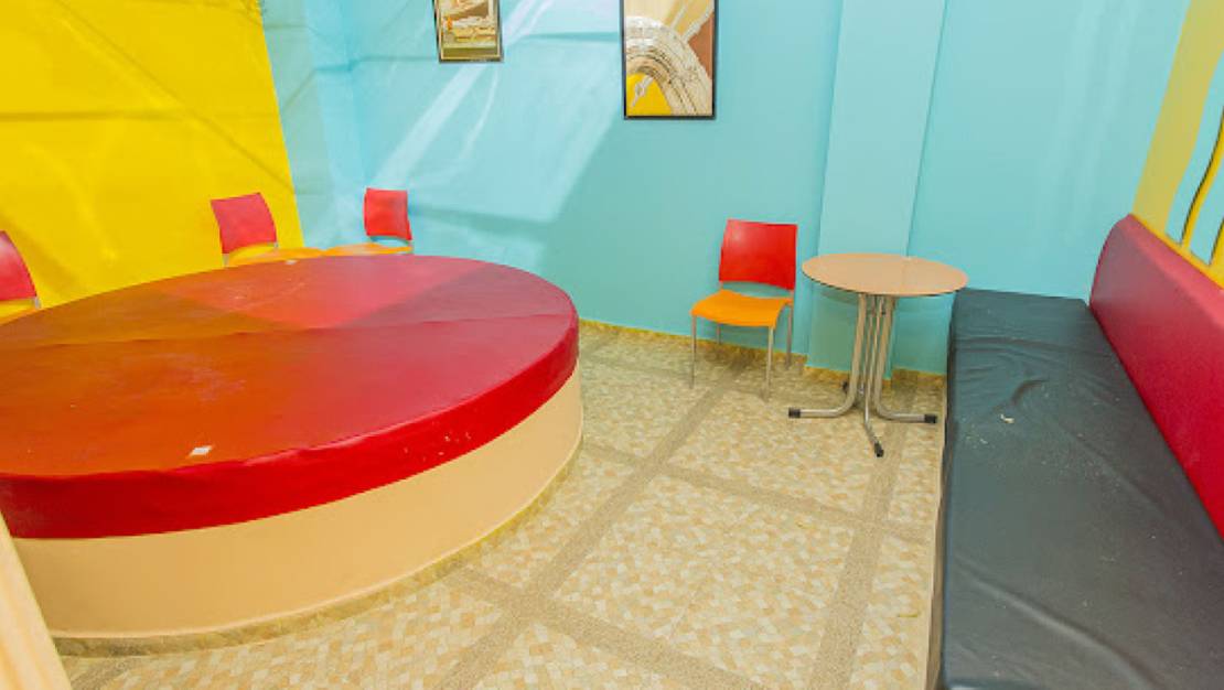 Venta - Commercial property - Torrevieja - Torrevieja Centro