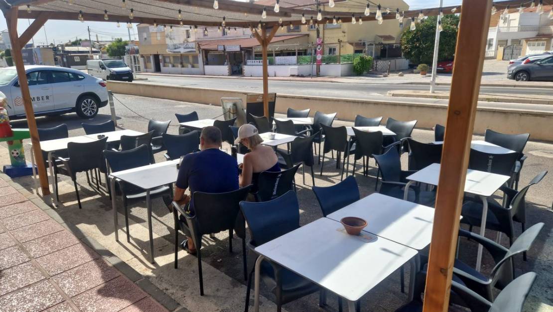 Venta - Commercial property - Torrevieja - Torrevieja Centro