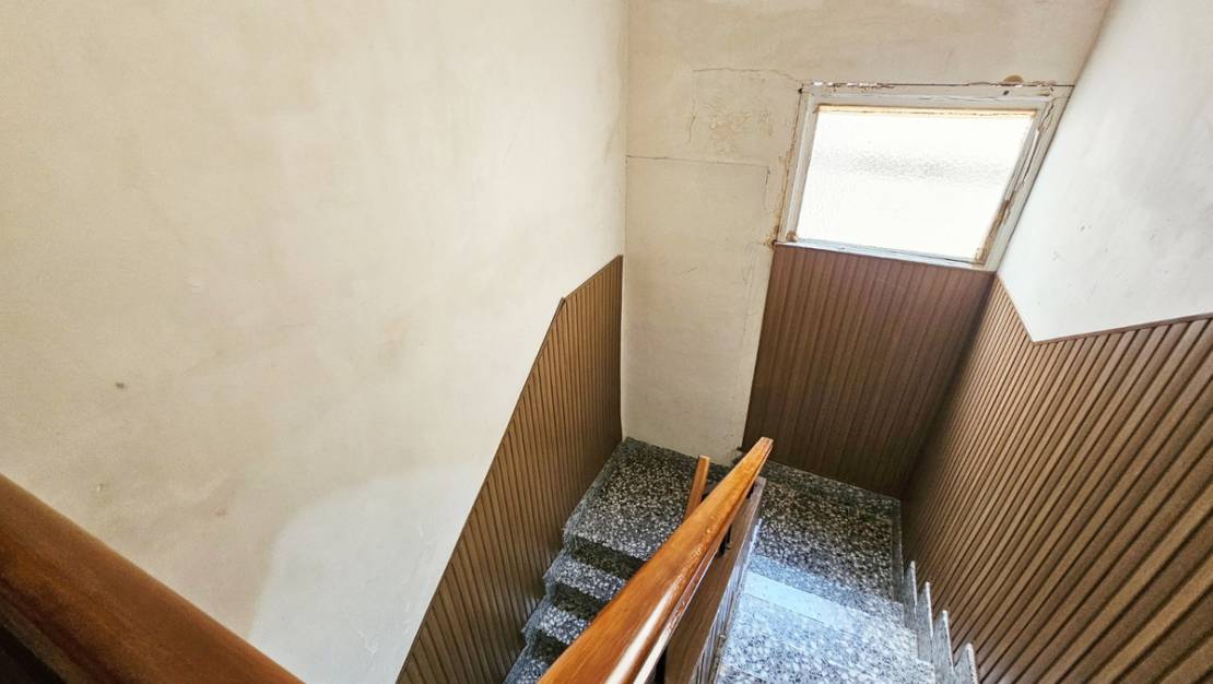 Venta - Commercial property - Torrevieja - Torrevieja Centro