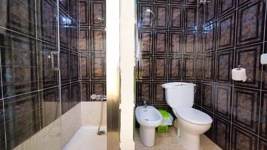 Venta - Commercial property - Torrevieja - Torrevieja Centro