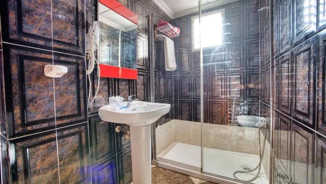 Venta - Commercial property - Torrevieja - Torrevieja Centro