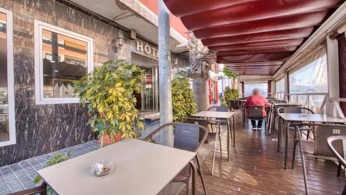 Venta - Commercial property - Torrevieja - Torrevieja Centro