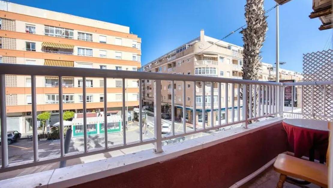 Venta - Commercial property - Torrevieja - Torrevieja Centro